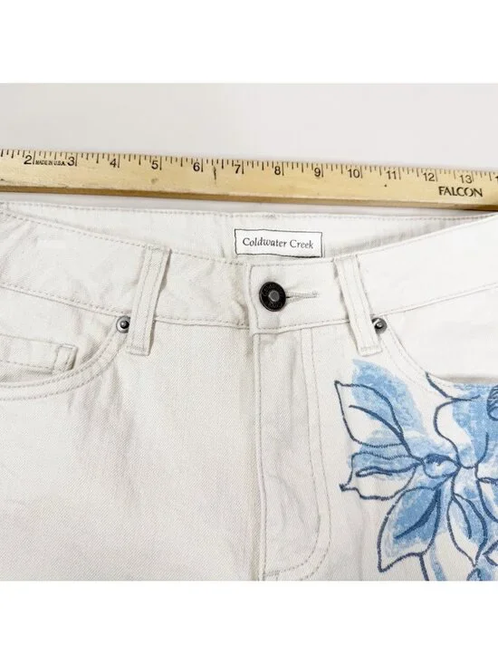 Coldwater Creek Sz 4 ( Actual 29x31) Beige Blue Flowers Bootcut Jeans EUC - Picture 4 of 10